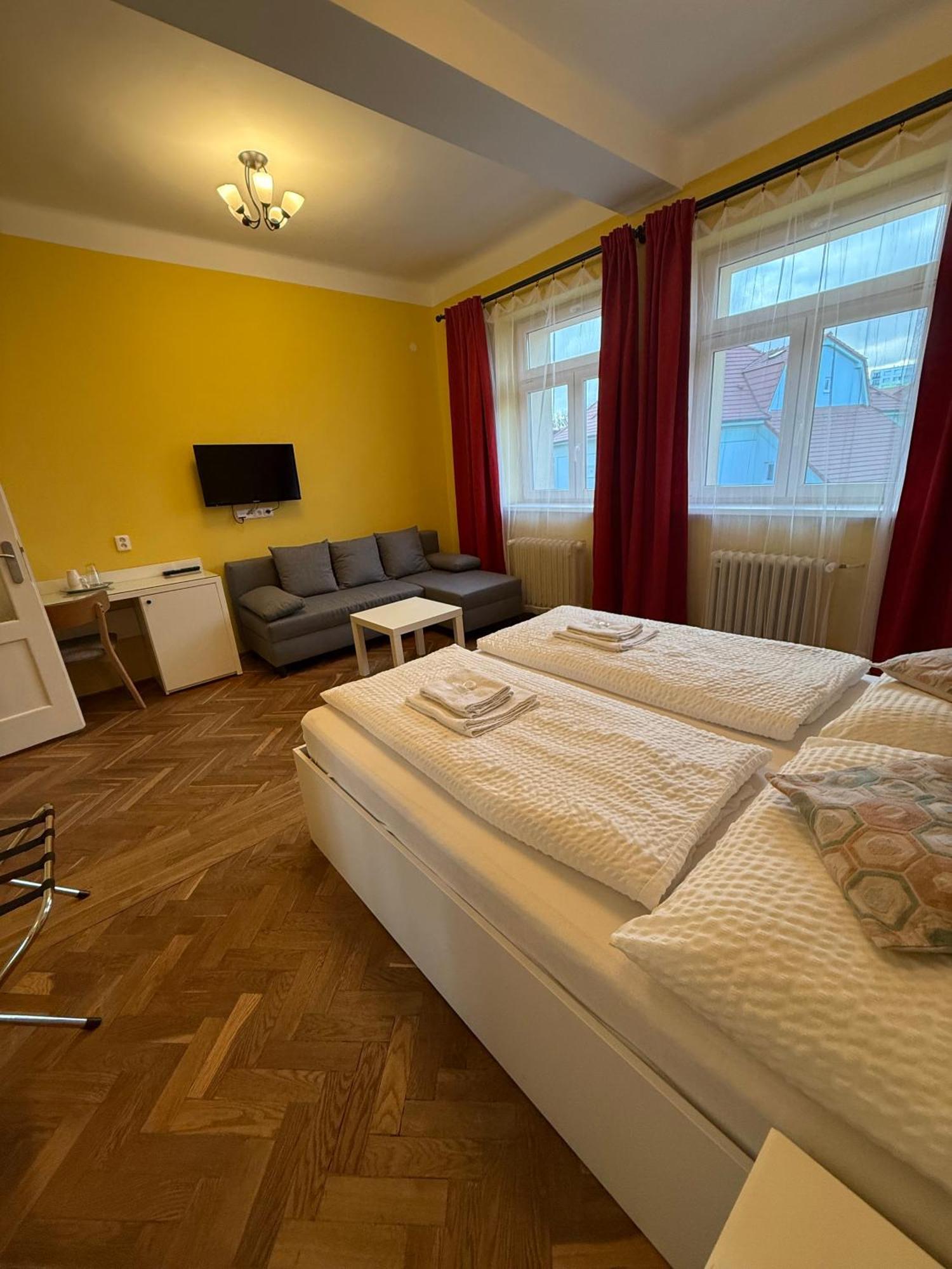 Penzion Radost Podebrady Luaran gambar